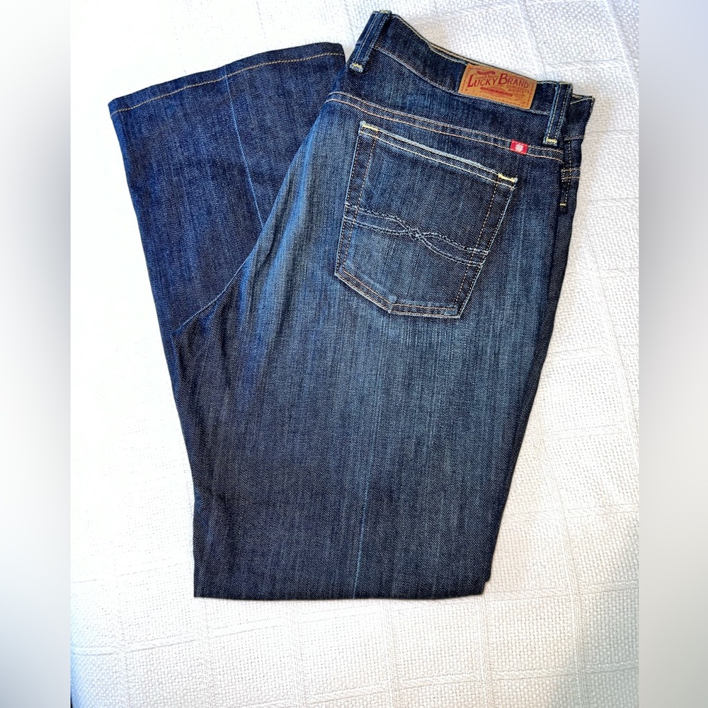 Lucky Brand Easy Rider Jean Size 16/33